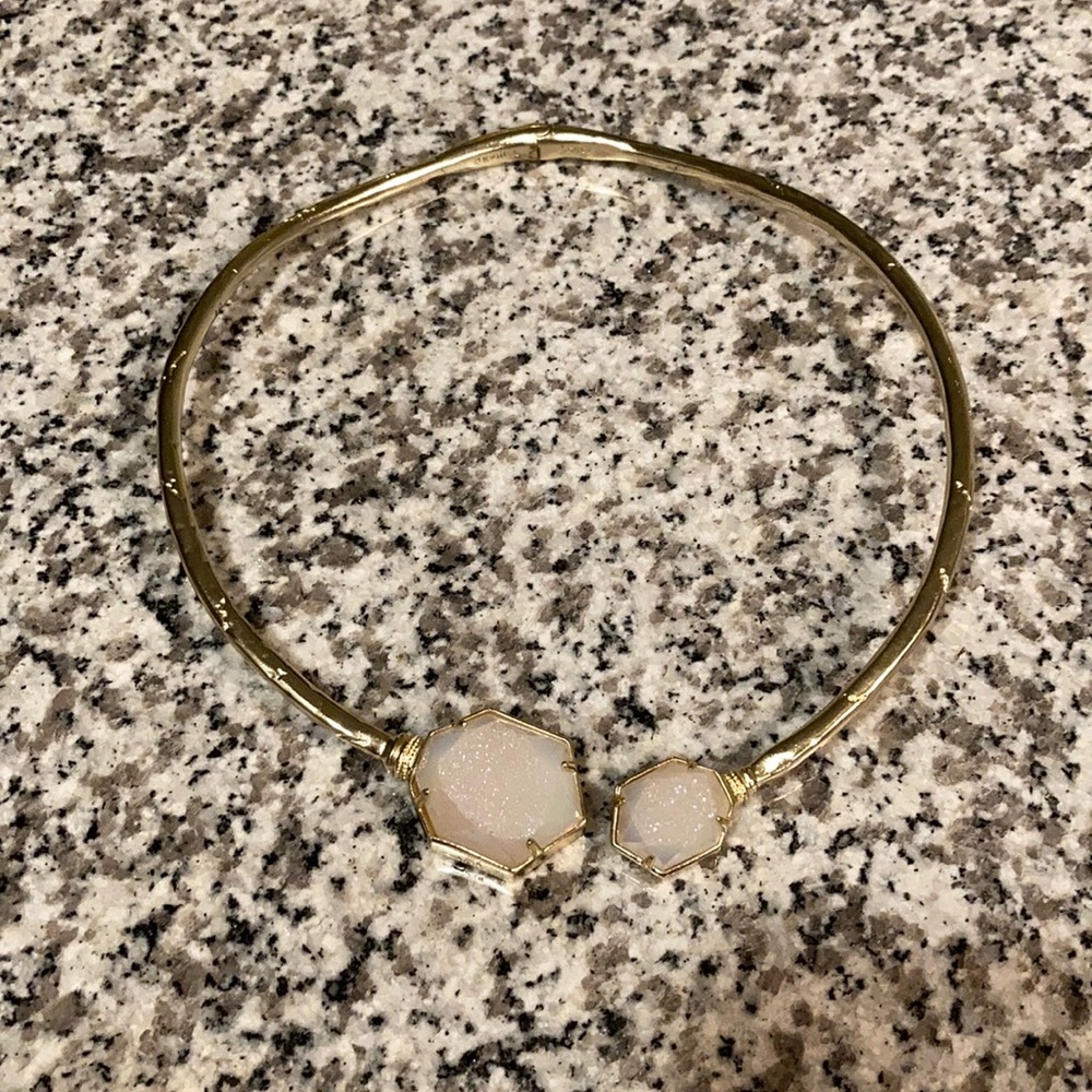 Kendra Scott cuff necklace
